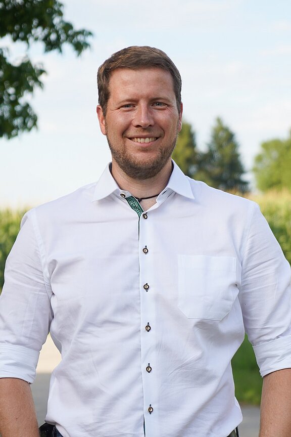 Gumpetsberger_Bernhard_800x1200.jpg  